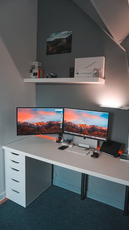 Tips for Creating an Organized and Productive Home Workspace
